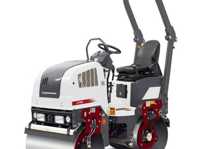 Tandem-Vibrationswalze CC900 Plus
